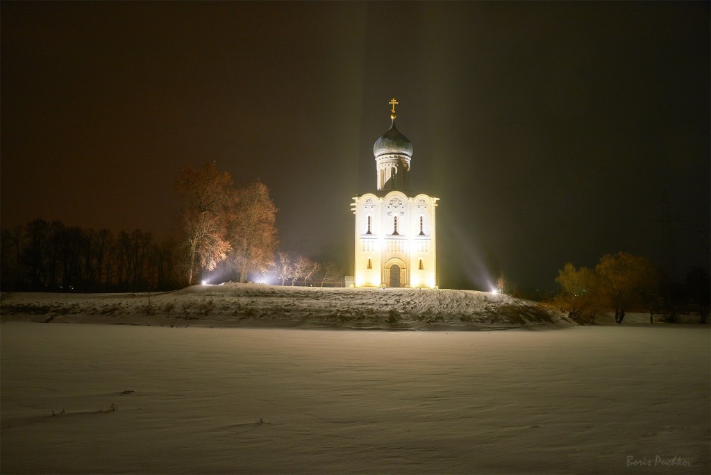Покрова-на-Нерли.jpg