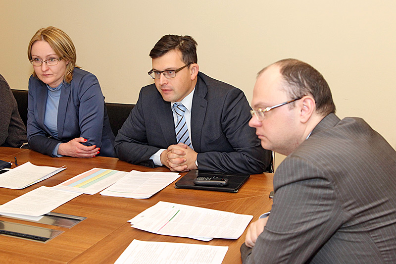 Совещание банкротство ФНС Росреестр 2014 2.jpg